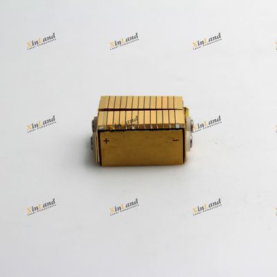24bar 2400W 808nm 1064nm 755nm 940nm Diode Laser Stacks voor haarverwijdering en industrie Laser Diode Chip